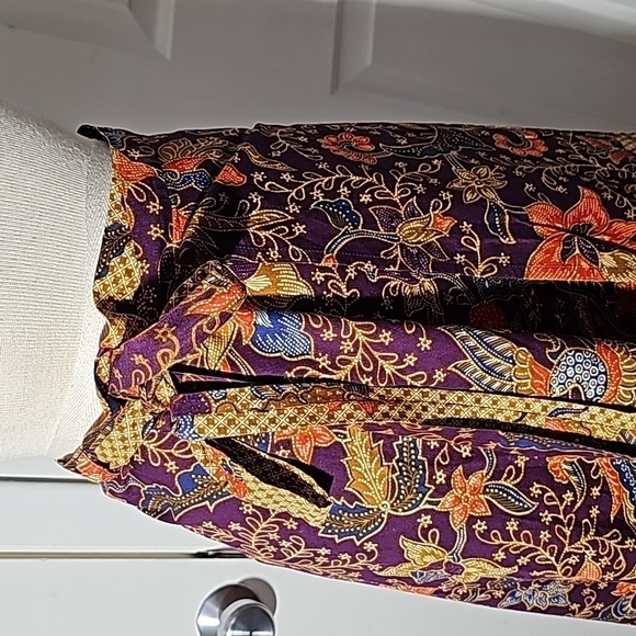 Hand-made wrap skirt. Peasant style. Beautiful colors. BOHO, 70's vibe. OS - Picture 2 of 7